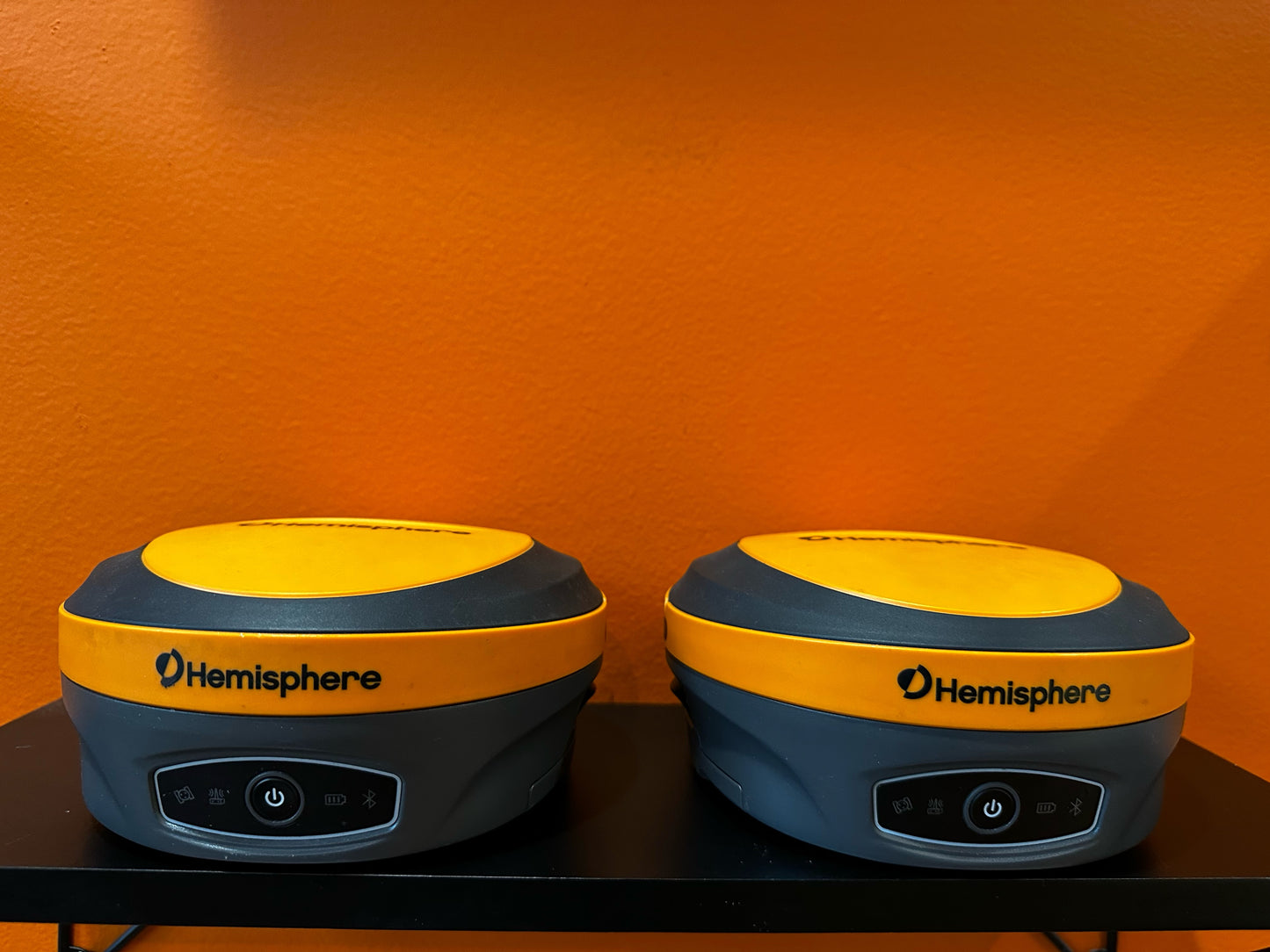 Pre-Owned Hemisphere S631 Base and Rover with Tablet