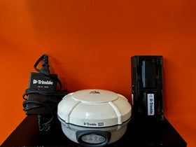 Pre-Owned Trimble R8 Model 3 GNSS Receiver Kit #1