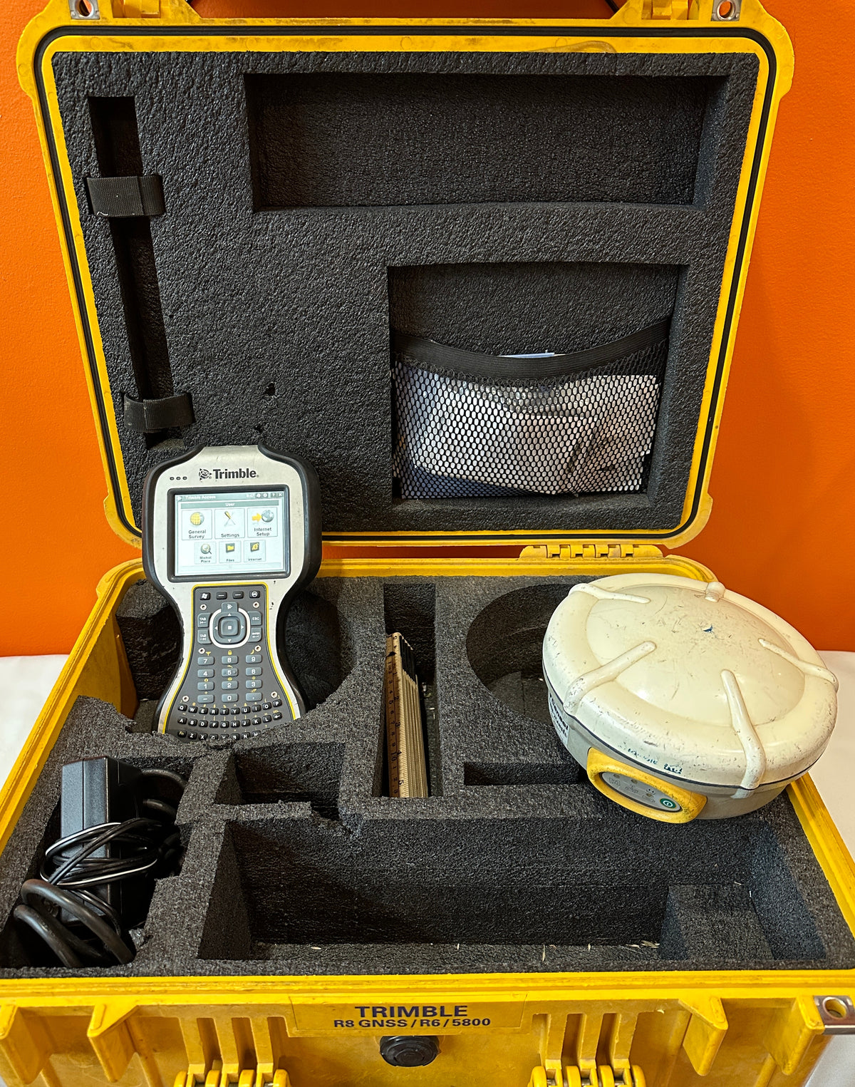 Trimble R9 Kit Pre-Owned Trimble R8 GNSS Kit – HorizonMeasurements